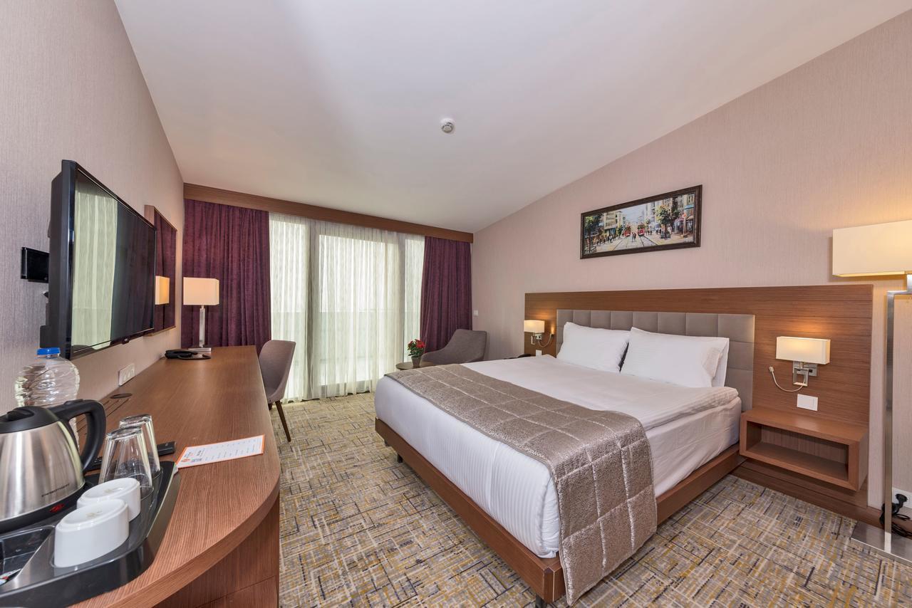 Land Park Hotel 伊斯坦布尔 外观 照片