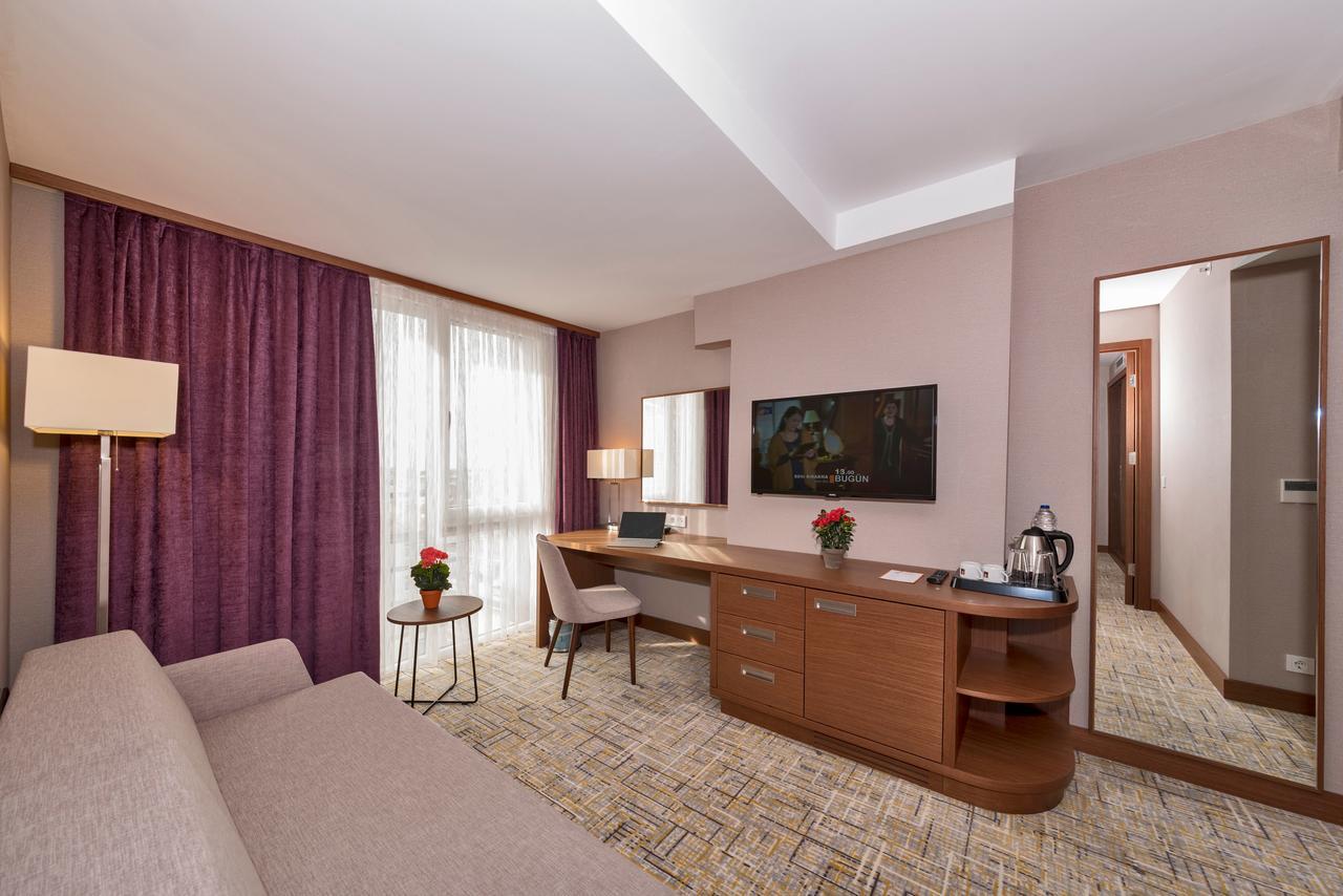 Land Park Hotel 伊斯坦布尔 外观 照片