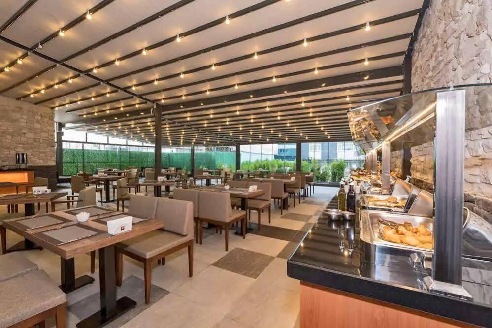Land Park Hotel 伊斯坦布尔 外观 照片